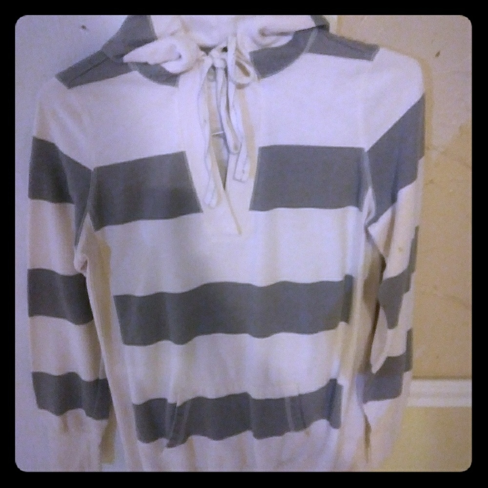 Ladies v-neck hoodie